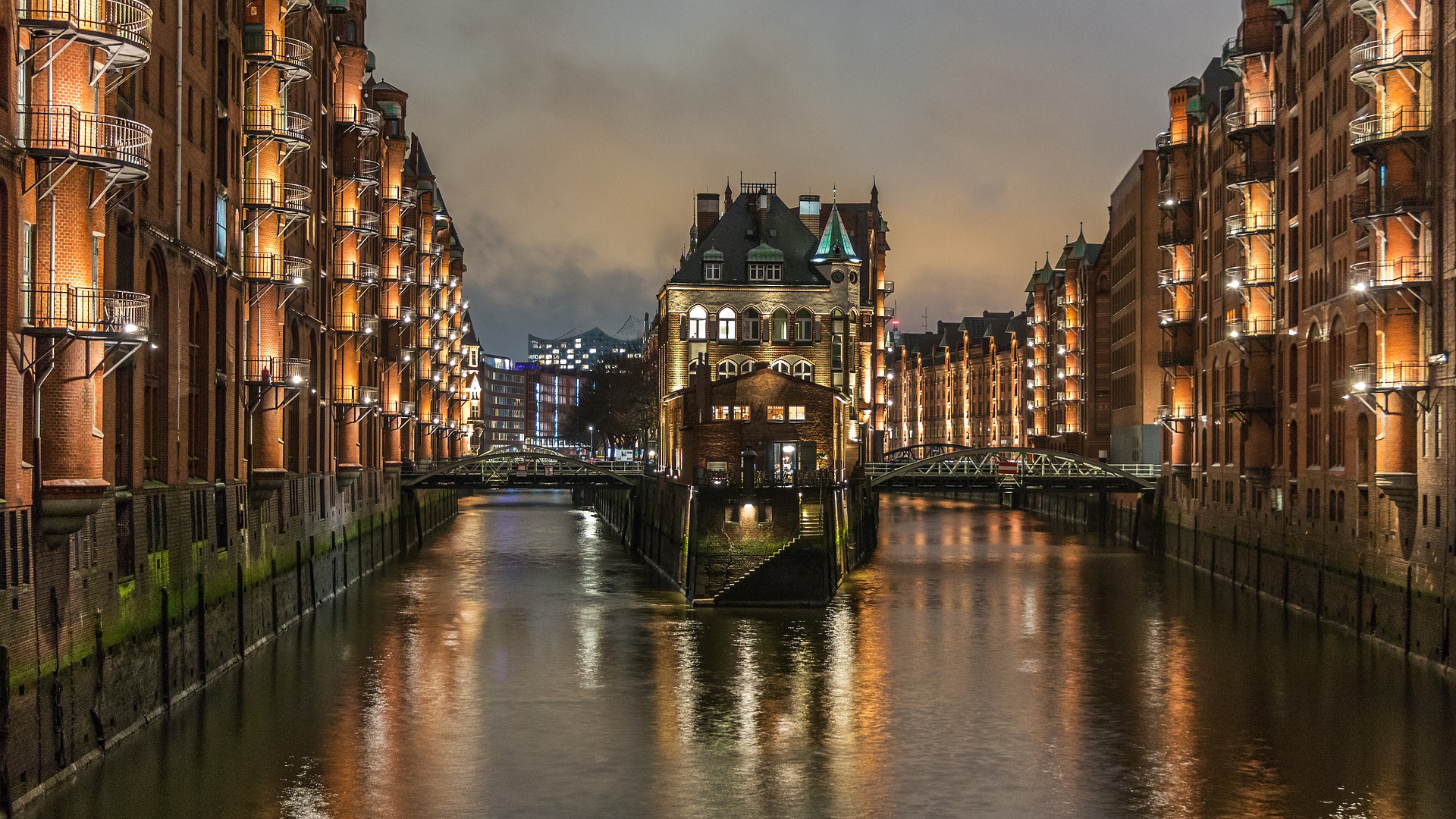 Hamborg Speicherstadt med dansk guide